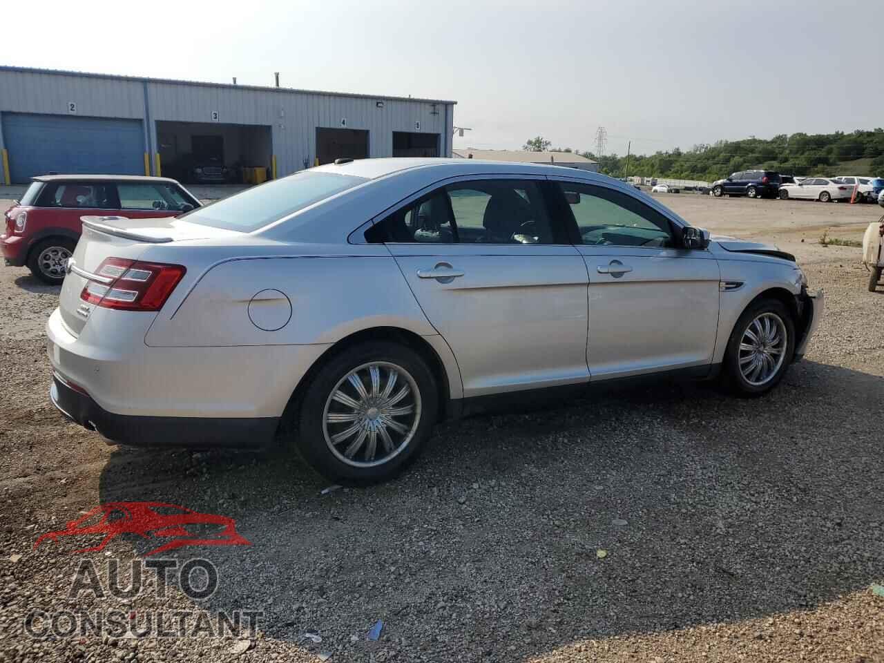 FORD TAURUS 2013 - 1FAHP2E87DG136122
