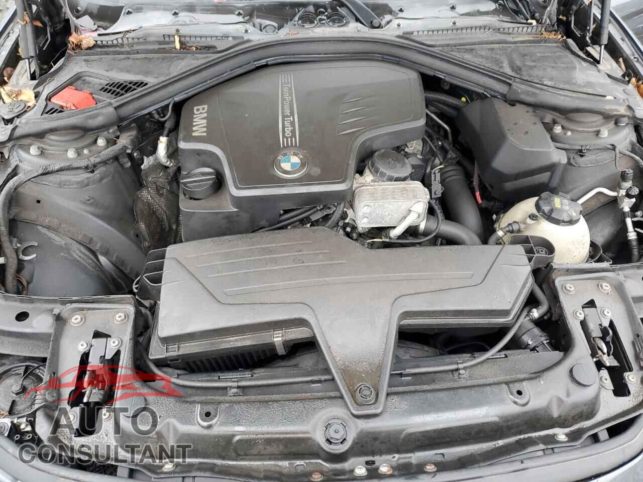 BMW 3 SERIES 2016 - WBA8E5G54GNU19403