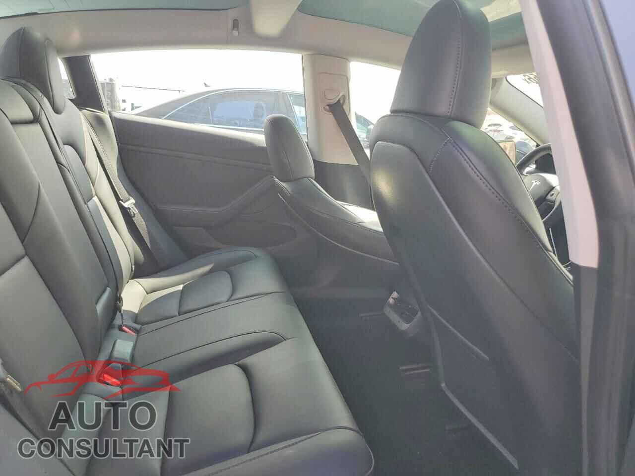 TESLA MODEL 3 2023 - 5YJ3E1EA2PF568977