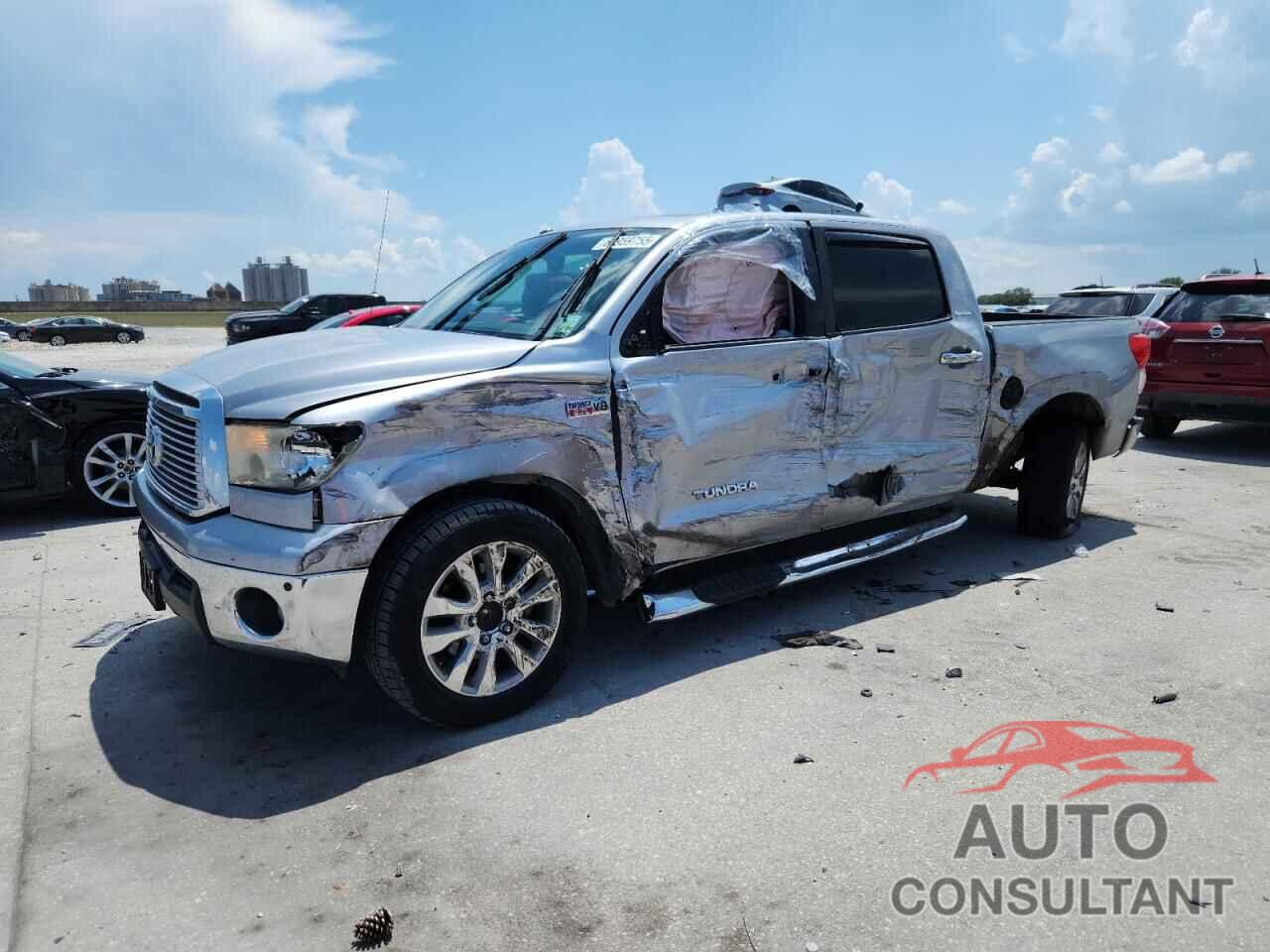 TOYOTA TUNDRA 2012 - 5TFFY5F18CX128563