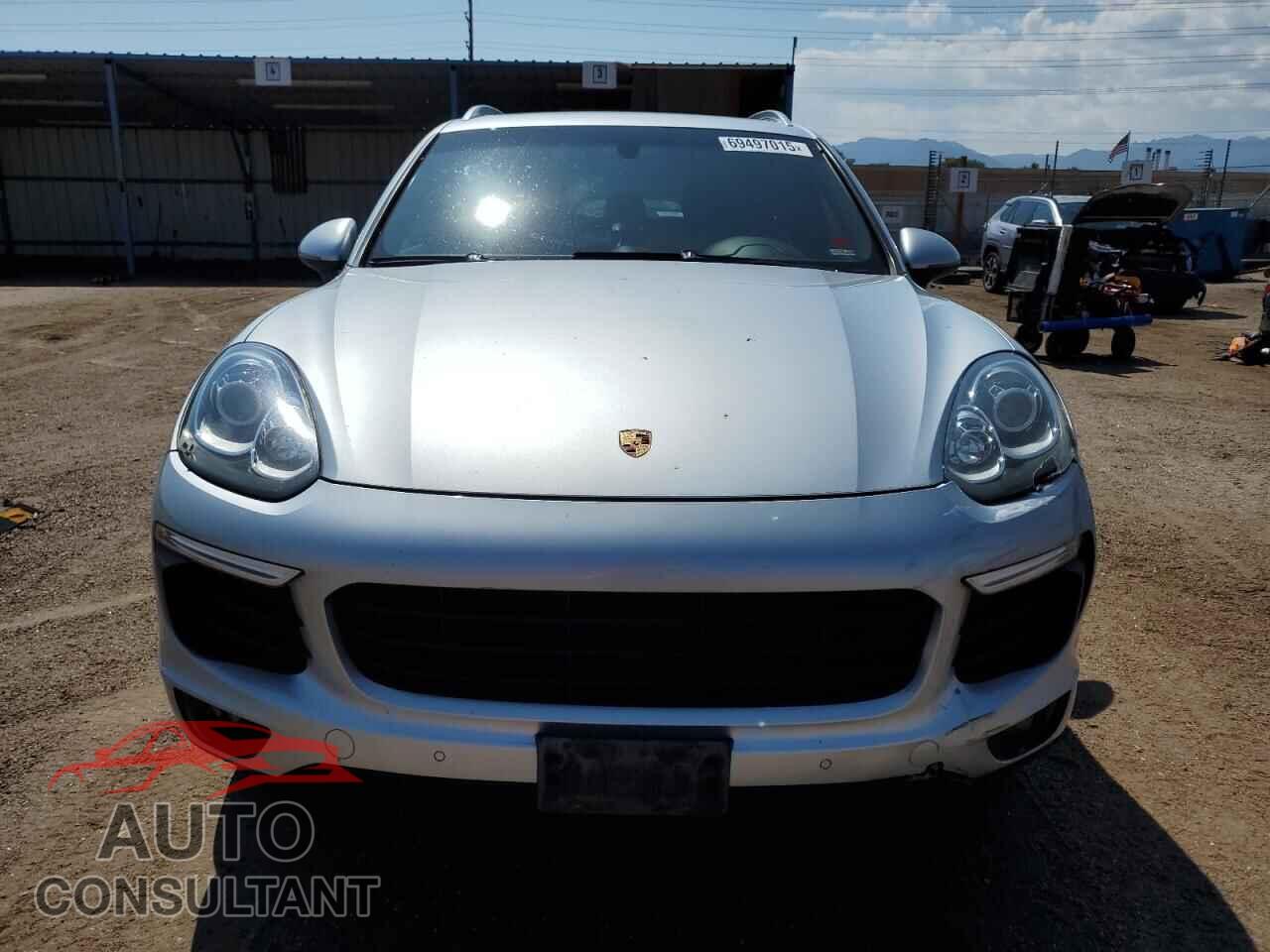 PORSCHE CAYENNE 2016 - WP1AA2A23GLA04886