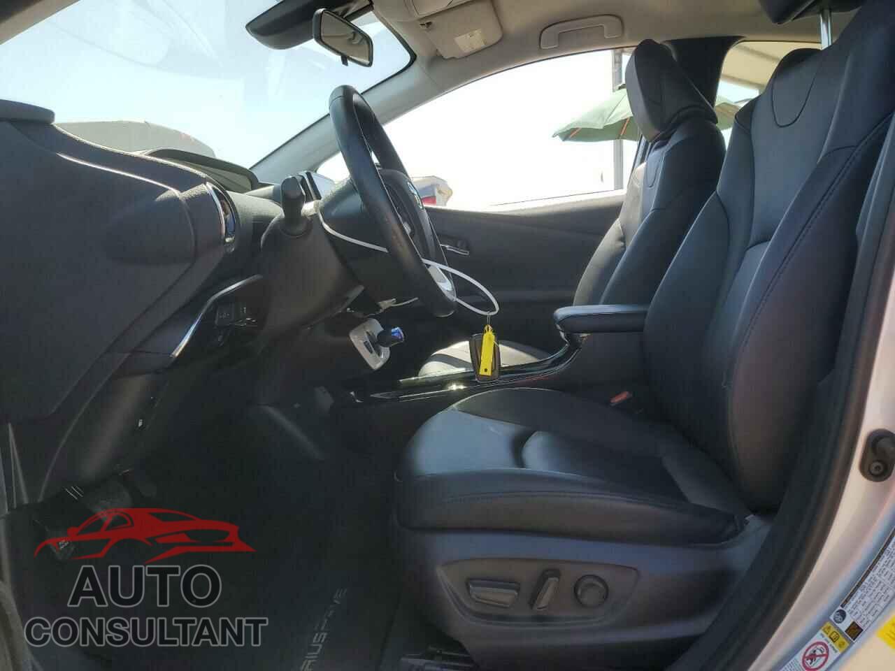 TOYOTA PRIUS 2019 - JTDKARFP8K3112643