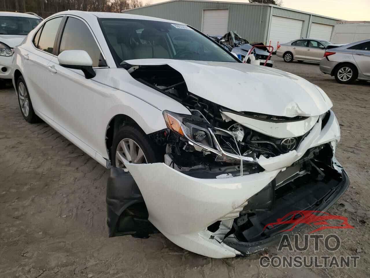 TOYOTA CAMRY 2019 - 4T1B11HK4KU696158