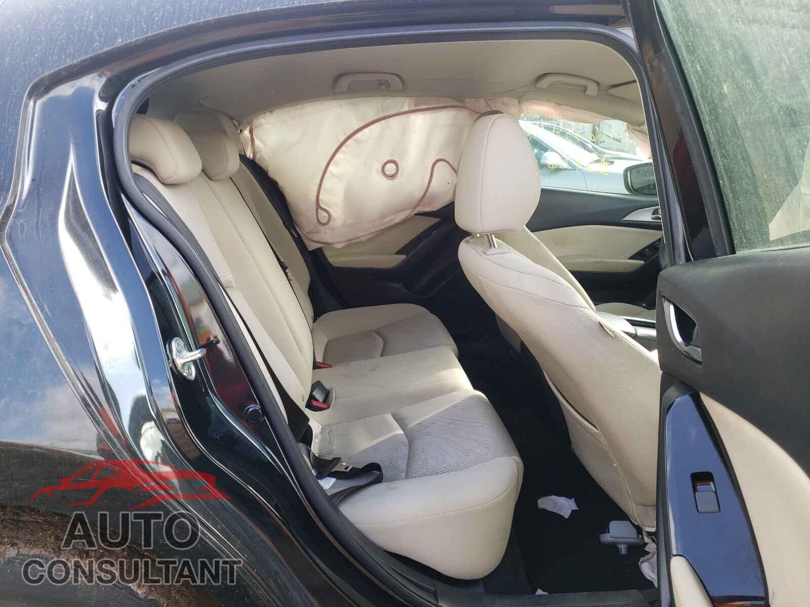 MAZDA 3 2017 - 3MZBN1K74HM157286