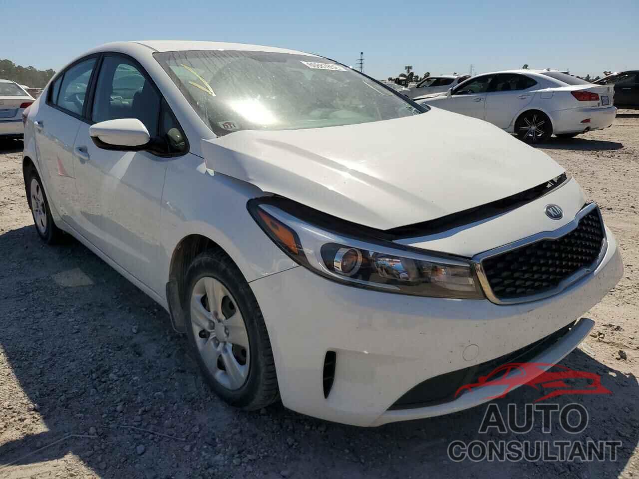 KIA FORTE 2018 - 3KPFK4A72JE218408