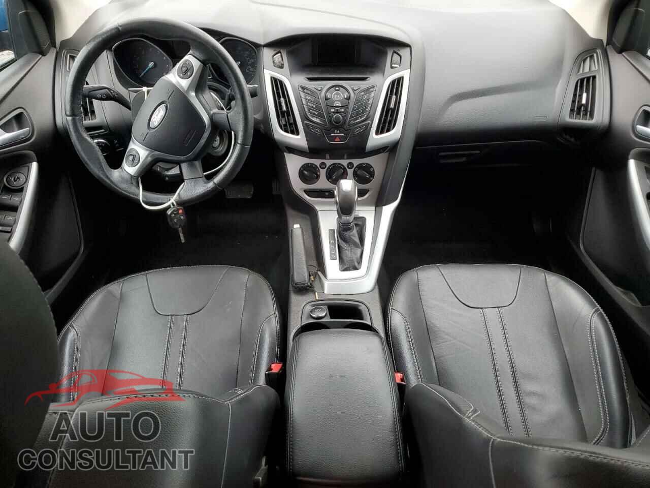 FORD FOCUS 2014 - 1FADP3F2XEL181840