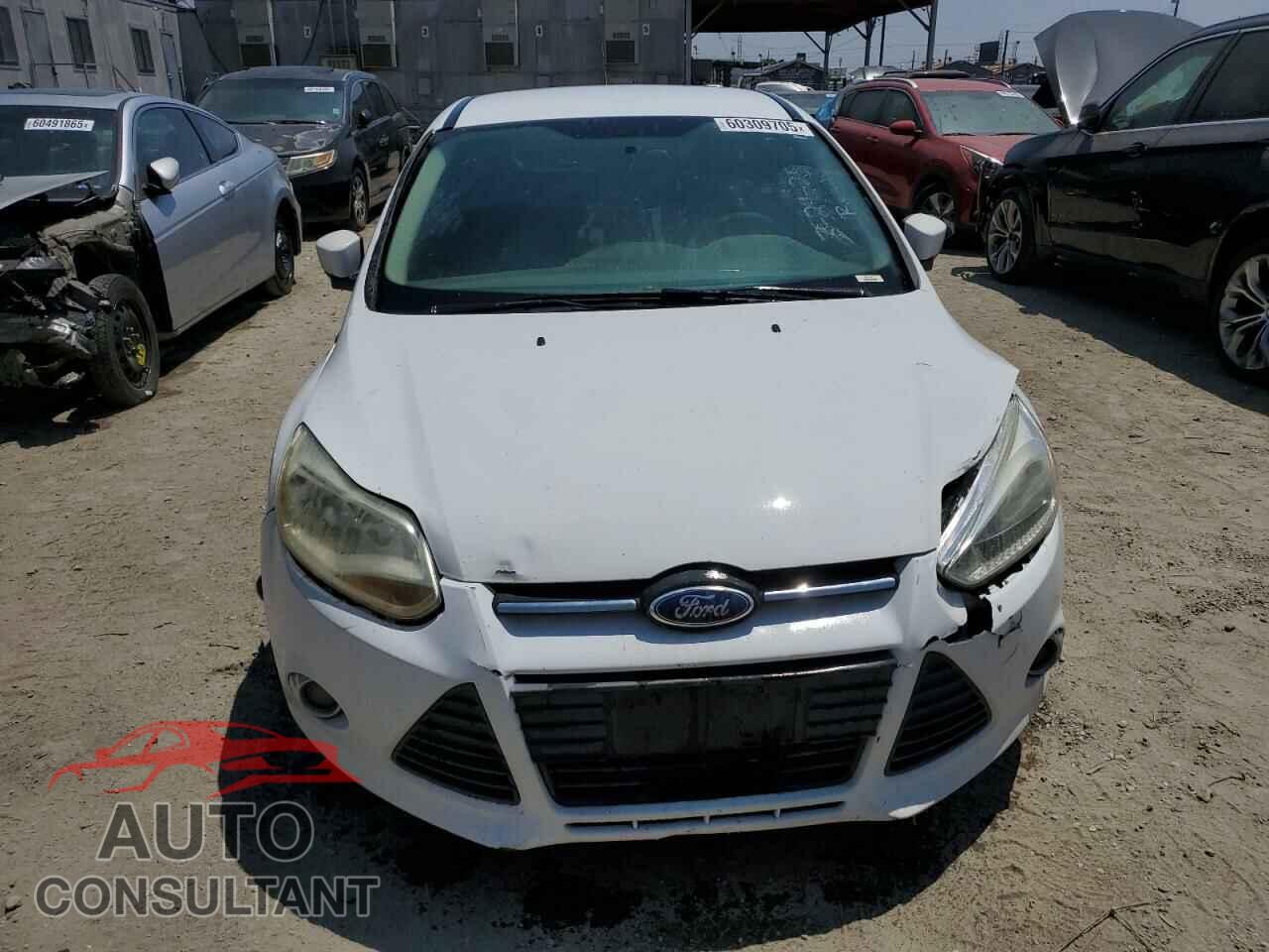 FORD FOCUS 2012 - 1FAHP3K27CL268762