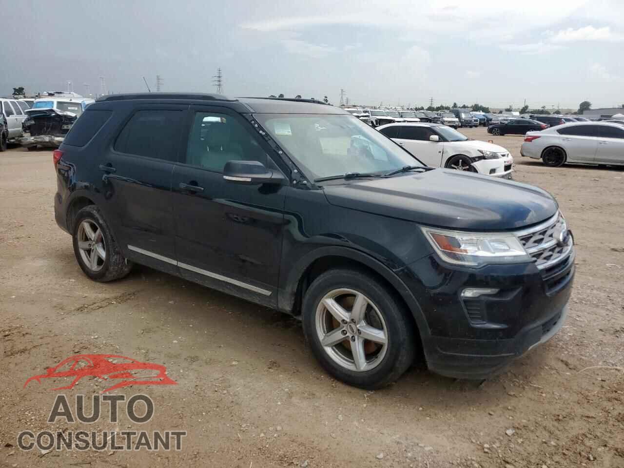 FORD EXPLORER 2018 - 1FM5K7D80JGB60165