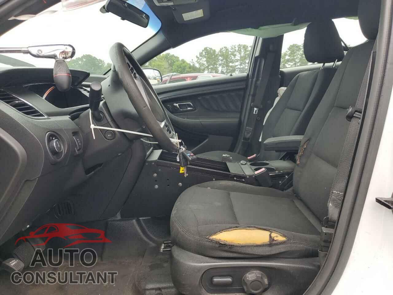 FORD TAURUS 2016 - 1FAHP2MT2GG154666