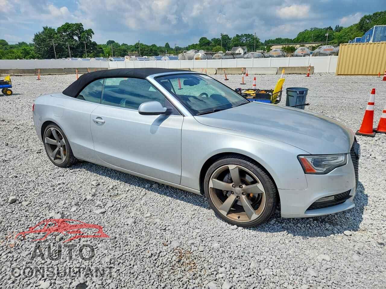 AUDI A5 2014 - WAULFAFHXEN006913