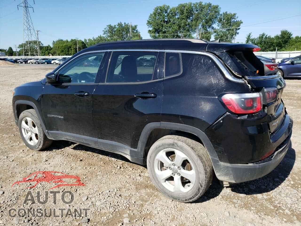 JEEP COMPASS 2018 - 3C4NJDBB7JT180784