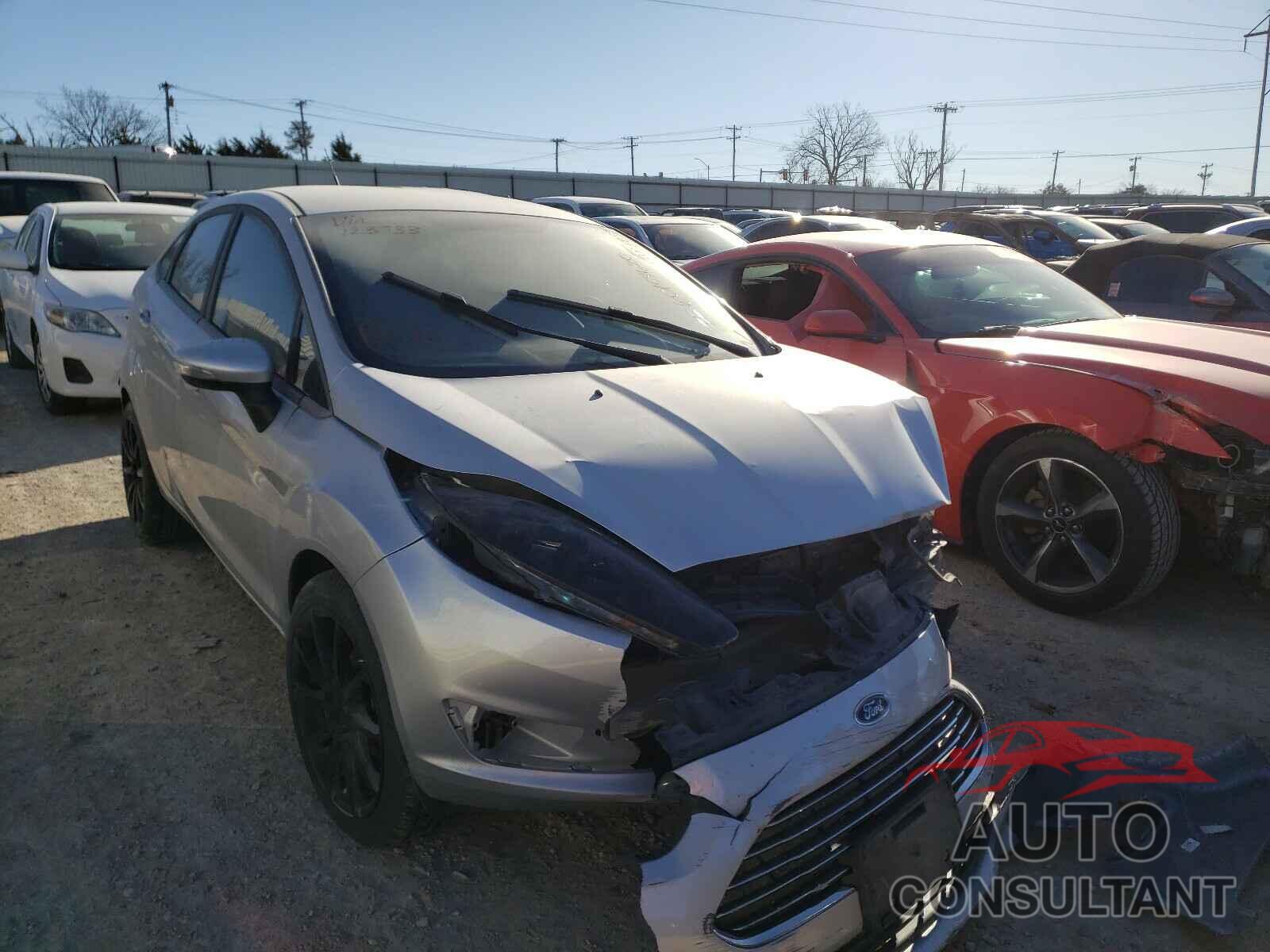 FORD FIESTA 2018 - 3FADP4BJ0JM123733