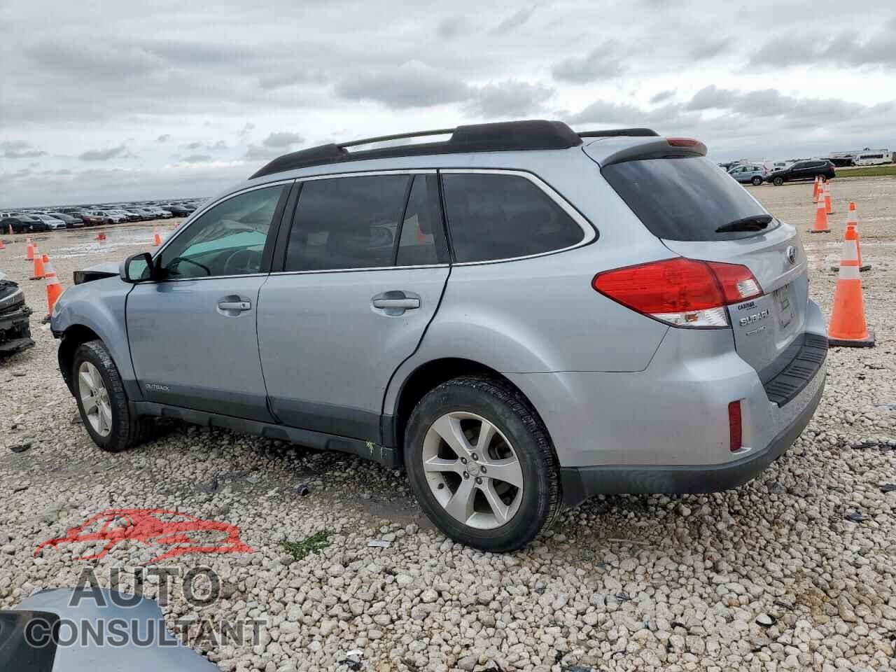 SUBARU OUTBACK 2013 - 4S4BRCCC8D3263262