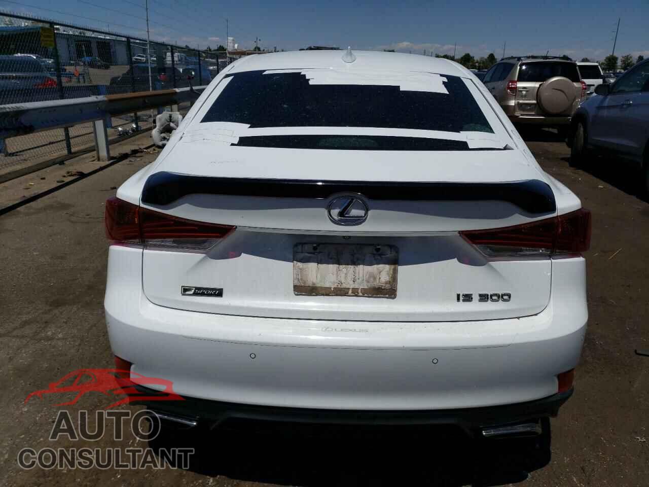 LEXUS IS 2018 - JTHBA1D29J5082627