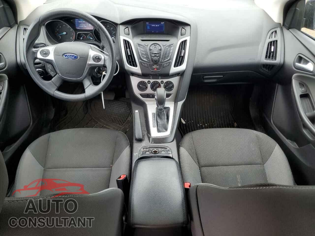 FORD FOCUS 2014 - 1FADP3F26EL371408