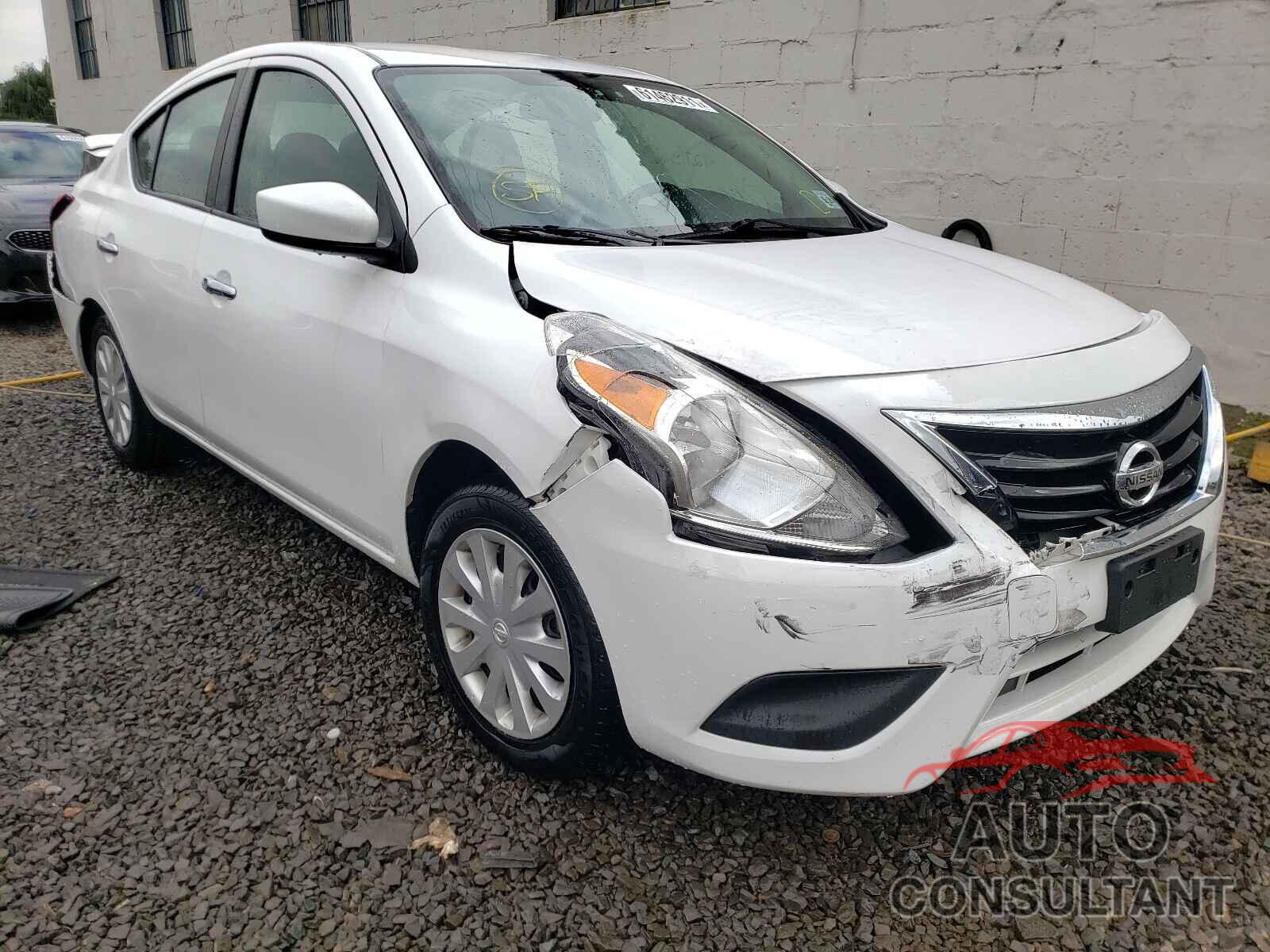 NISSAN VERSA 2019 - 3N1CN7AP7KL842393
