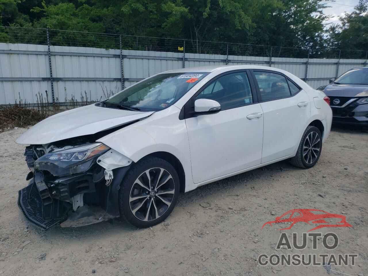 TOYOTA COROLLA 2017 - 5YFBURHE3HP645809
