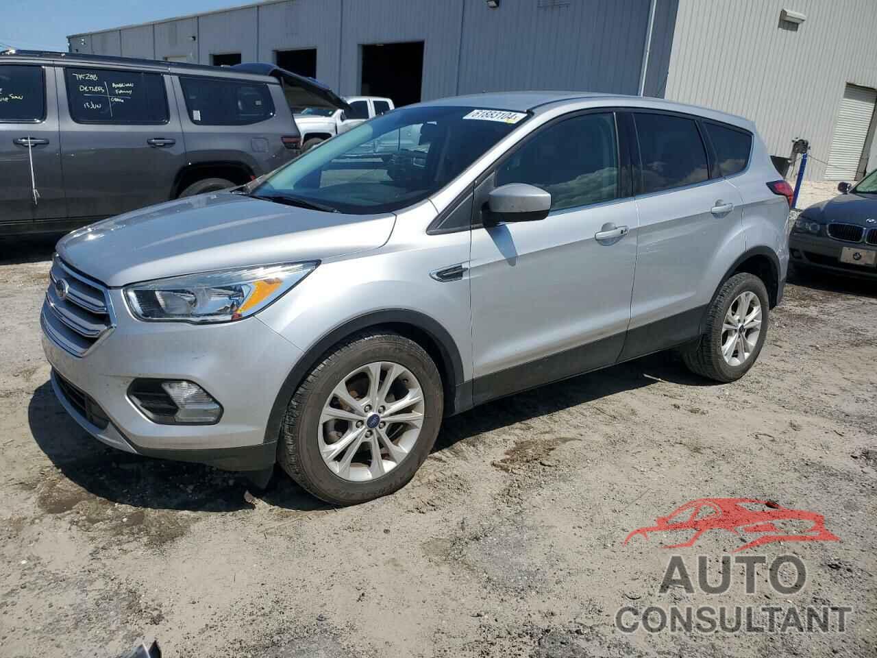 FORD ESCAPE 2019 - 1FMCU0GD5KUA07057