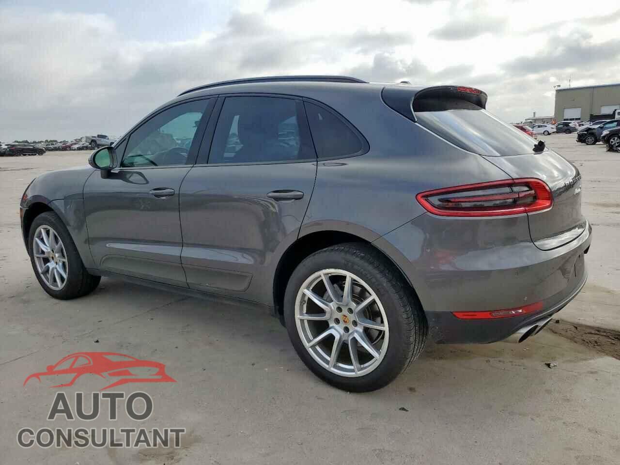 PORSCHE MACAN 2016 - WP1AB2A5XGLB57935