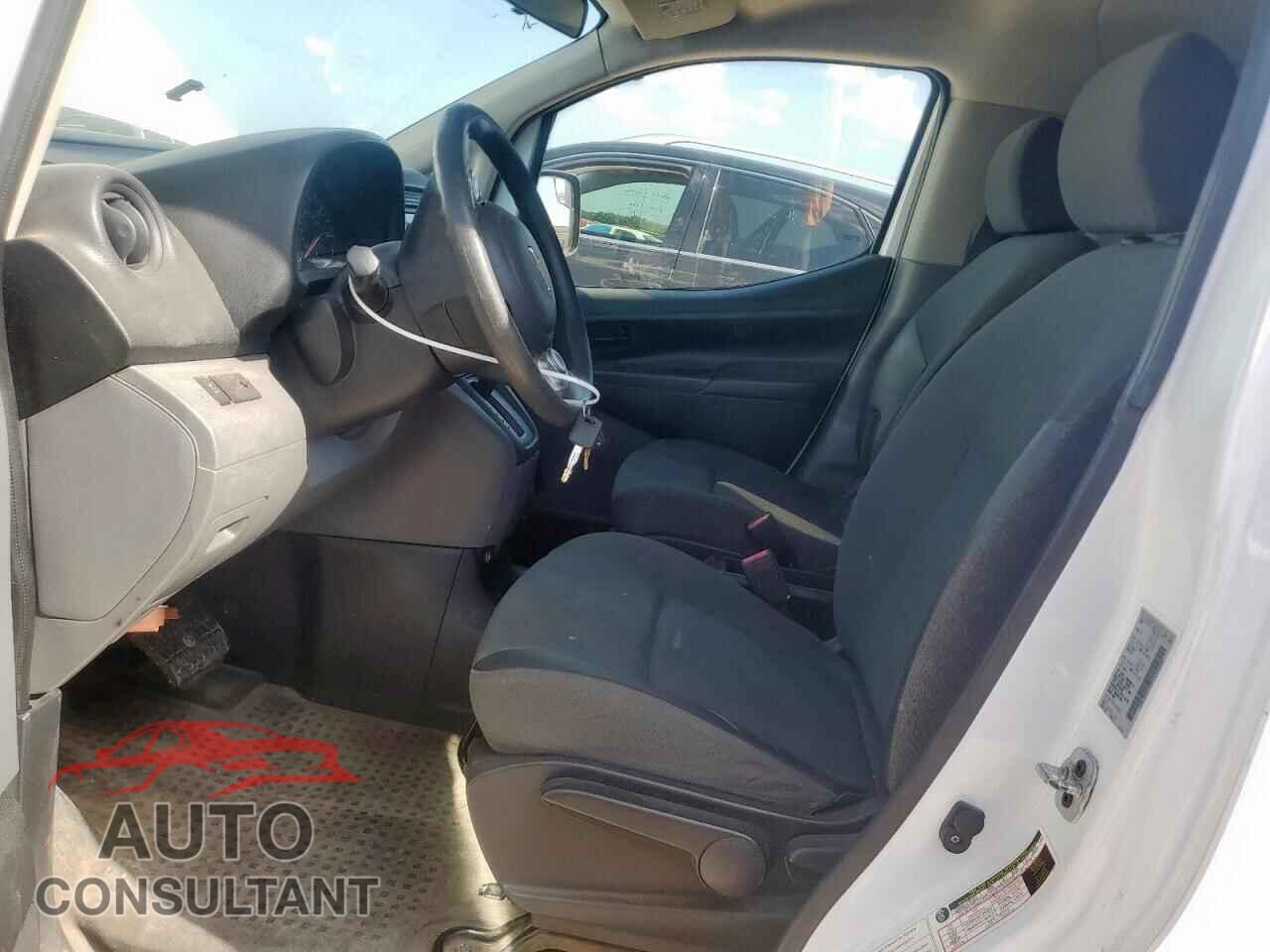 CHEVROLET EXPRESS 2015 - 3N63M0YN7FK692600