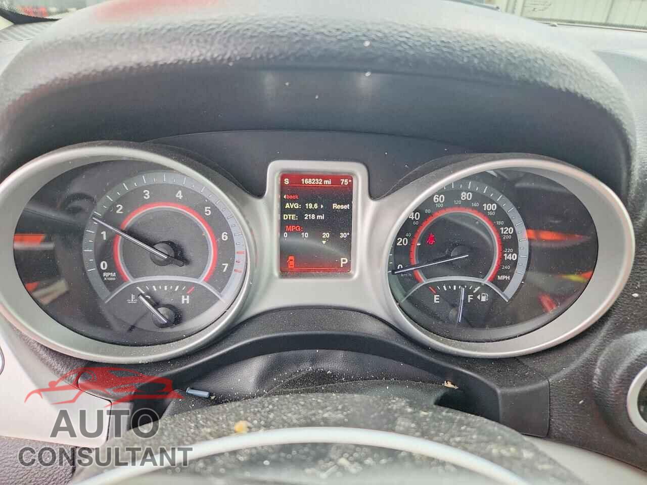 DODGE JOURNEY 2016 - 3C4PDCCG8GT165644