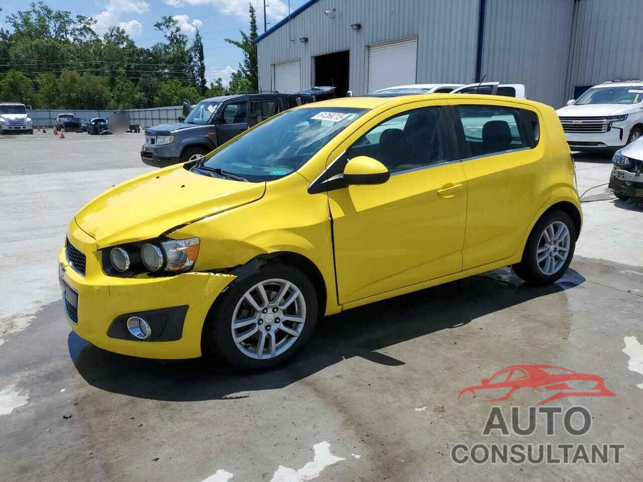 CHEVROLET SONIC 2016 - 1G1JC6SH3G4102907