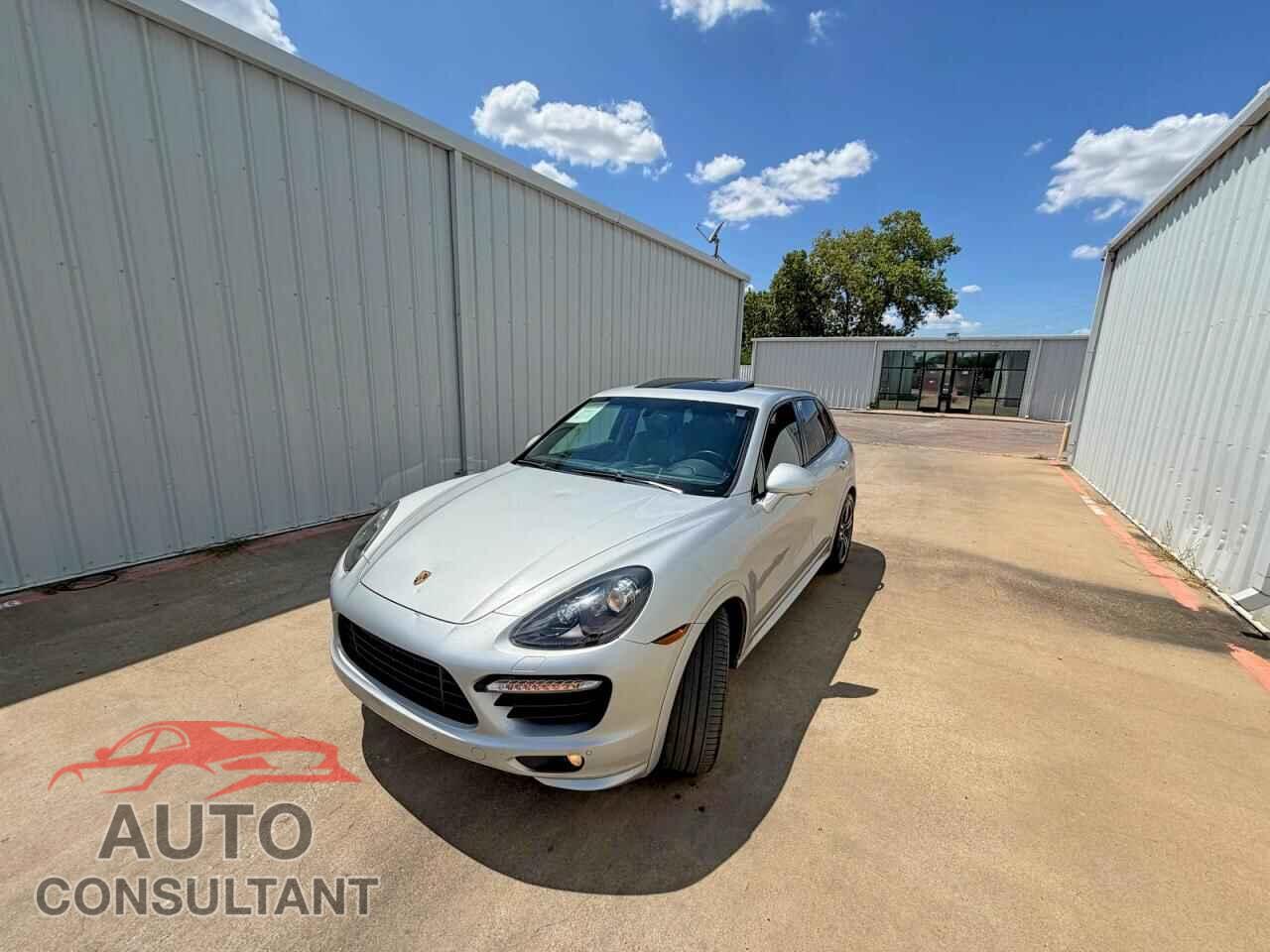 PORSCHE CAYENNE 2014 - WP1AD2A22ELA75002