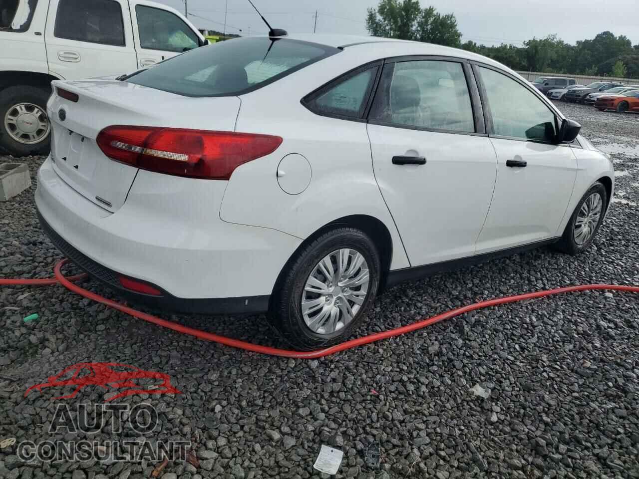 FORD FOCUS 2016 - 1FADP3E23GL387134