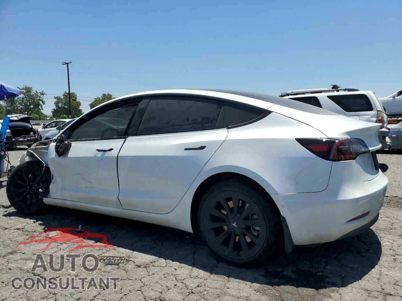 TESLA MODEL 3 2022 - 5YJ3E1EB8NF136917