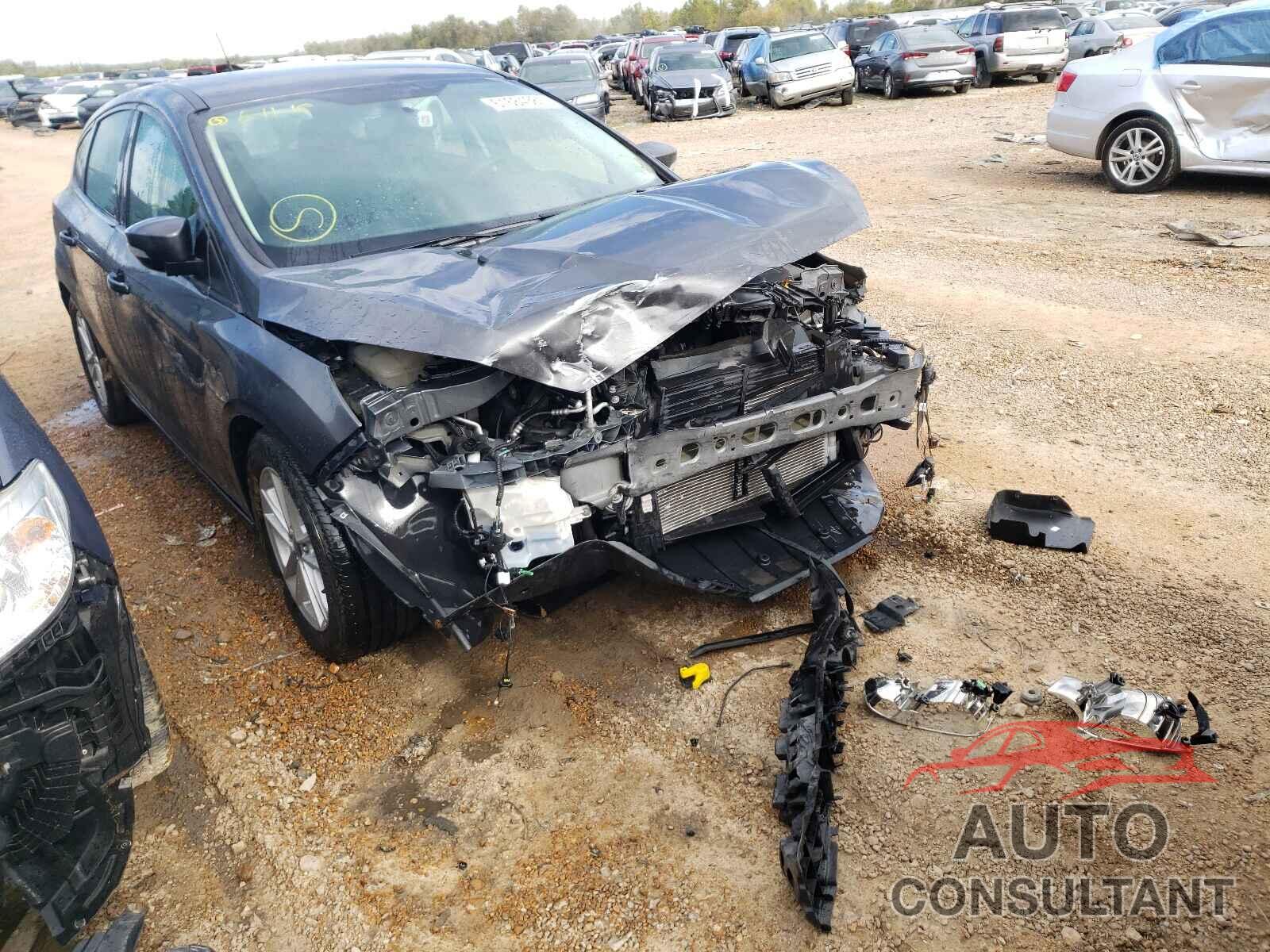 FORD FOCUS 2017 - 1FADP3K27HL342493