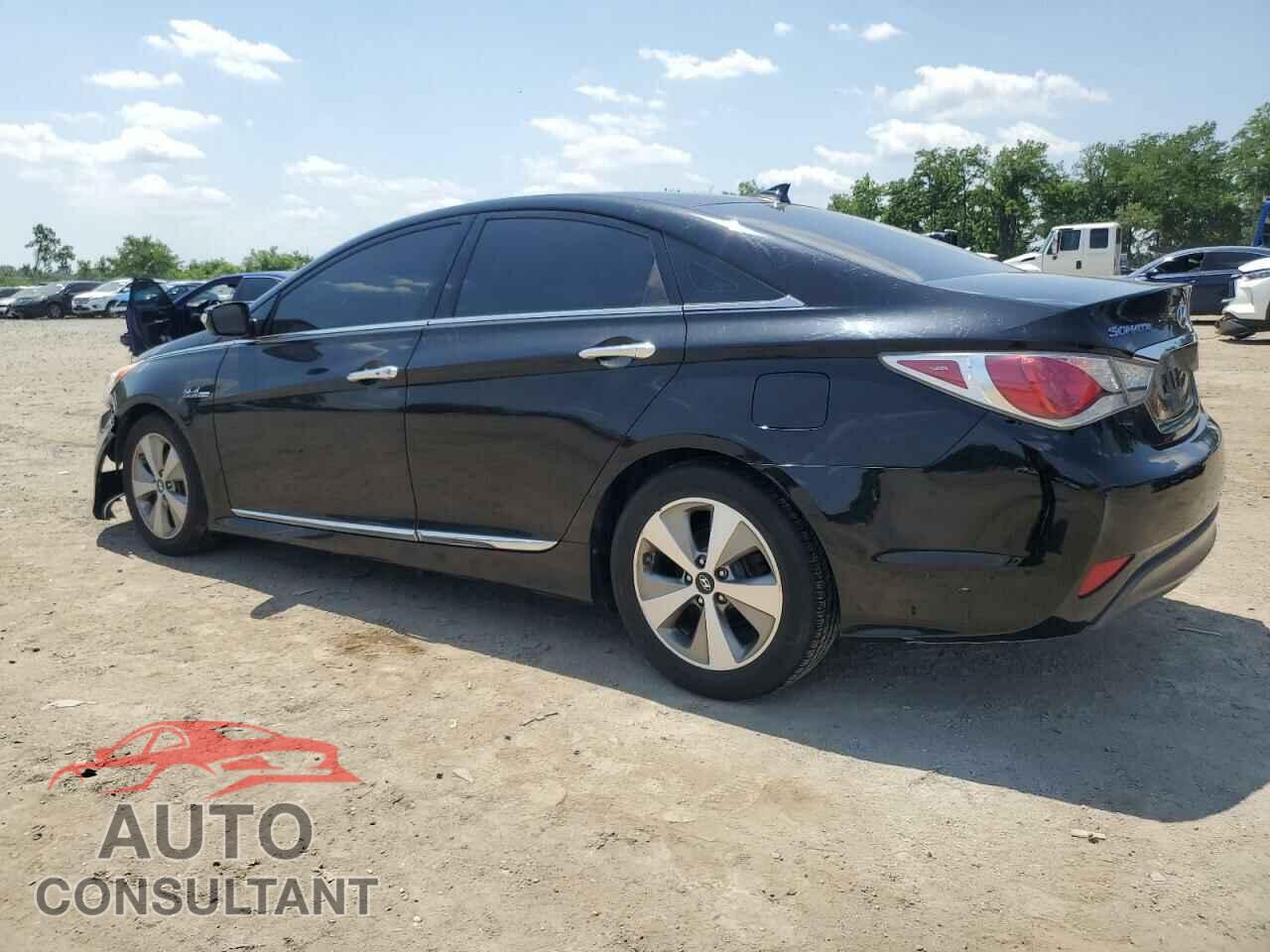 HYUNDAI SONATA 2012 - KMHEC4A40CA019549