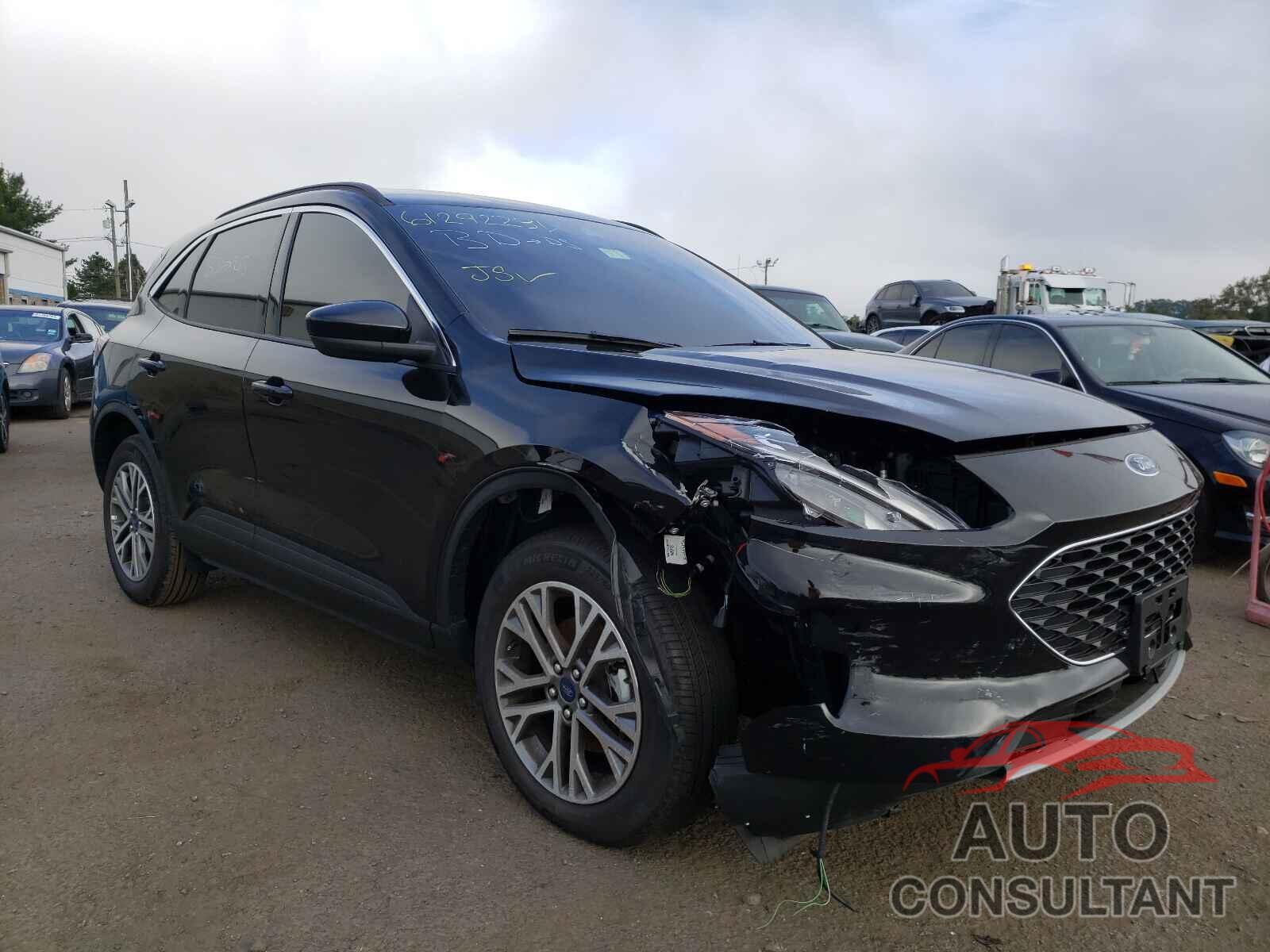 FORD ESCAPE 2021 - 1FMCU9H60MUA51233