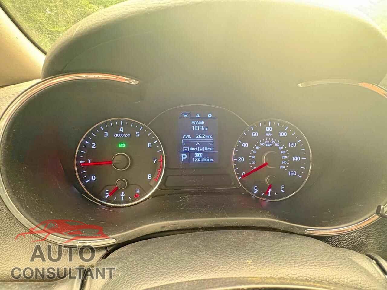 KIA FORTE 2015 - KNAFX5A85F5319331