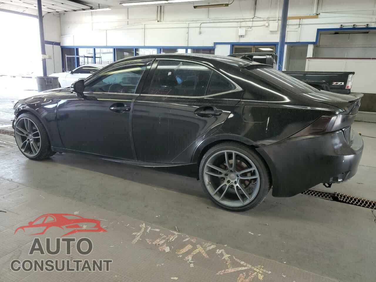 LEXUS IS 2014 - JTHBF1D29E5015694