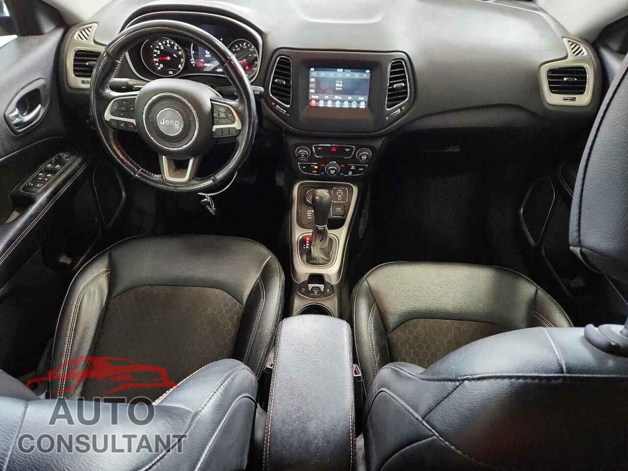 JEEP COMPASS 2020 - 3C4NJDBB7LT137663