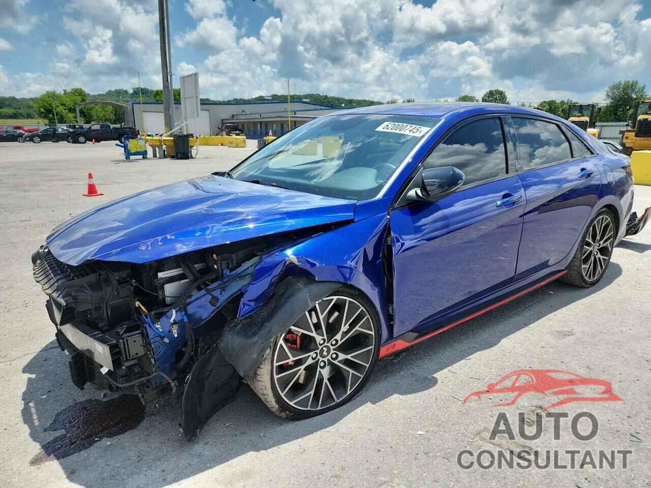 HYUNDAI ELANTRA 2023 - KMHLW4AKXPU015221
