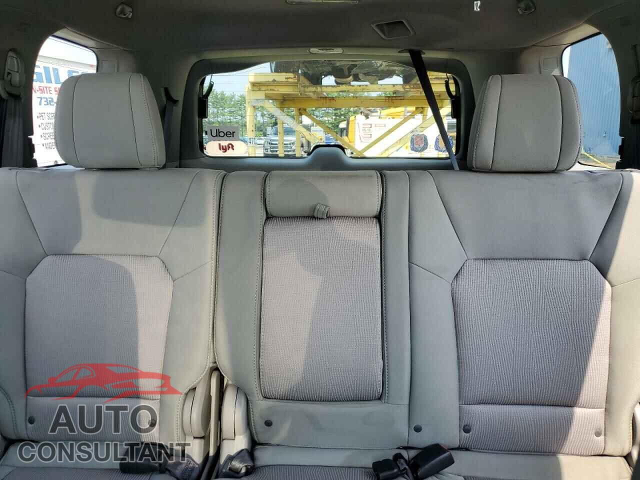 HONDA PILOT 2012 - 5FNYF4H48CB014475