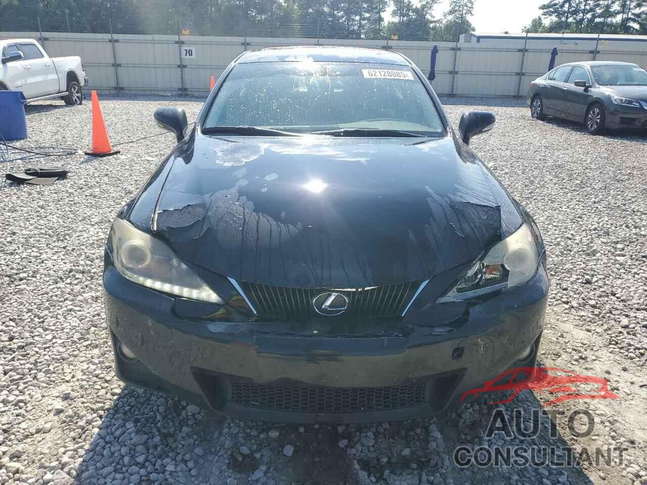 LEXUS IS 2012 - JTHBF5C27C5159105