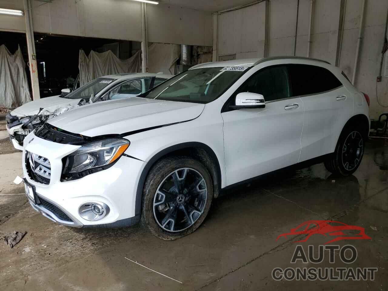 MERCEDES-BENZ GLA-CLASS 2019 - WDCTG4EB1KU006342