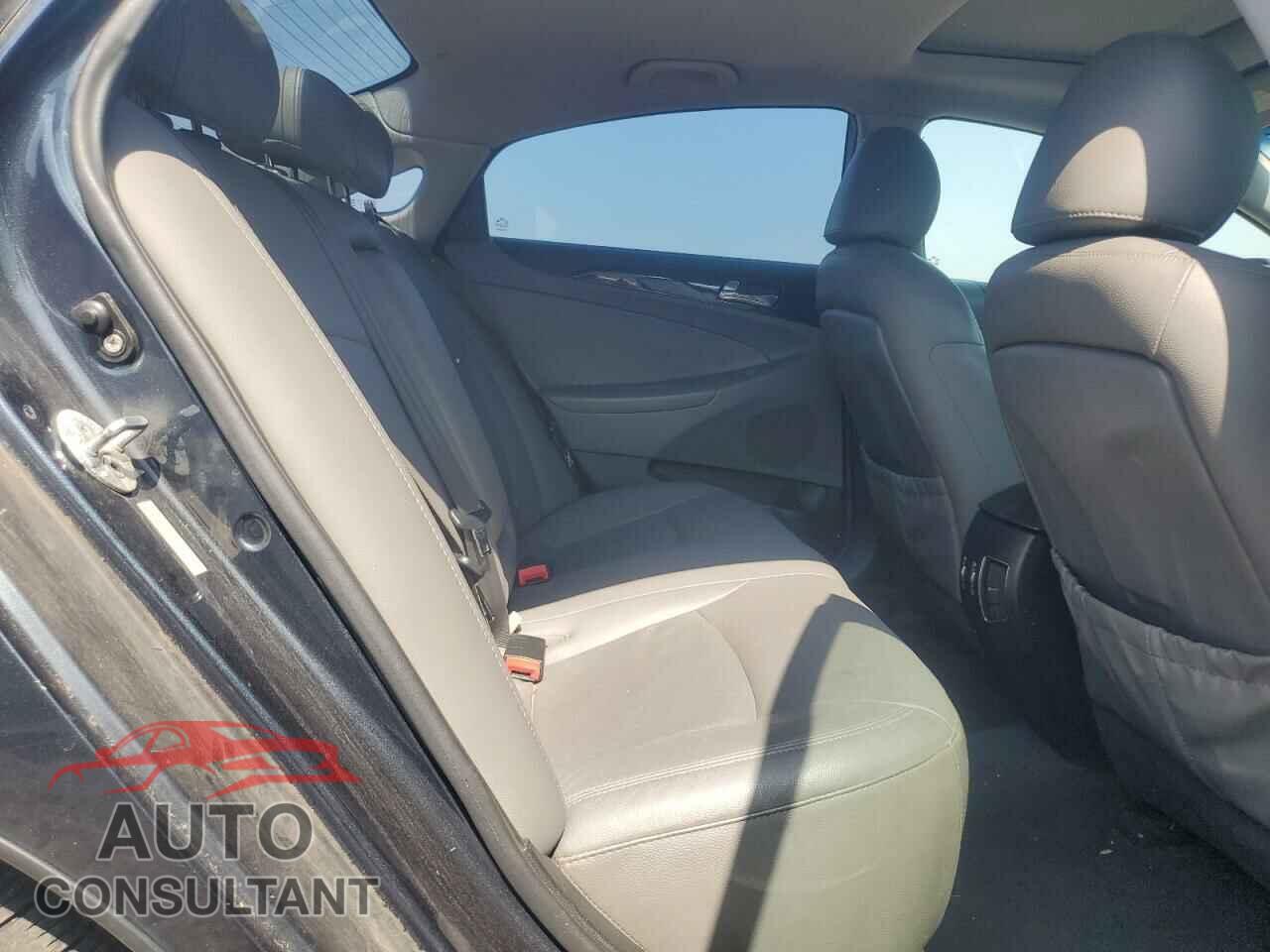 HYUNDAI SONATA 2011 - 5NPEC4AC7BH006719