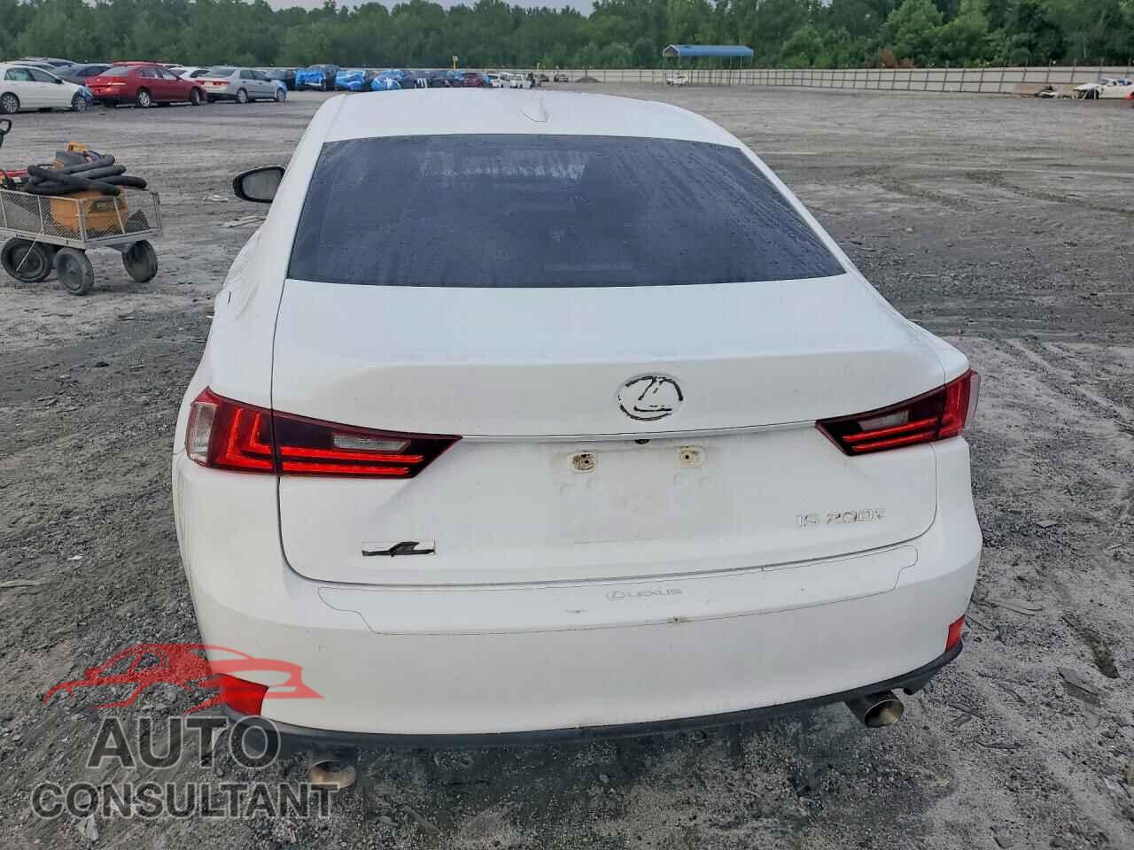 LEXUS IS 2016 - JTHBA1D28G5036599