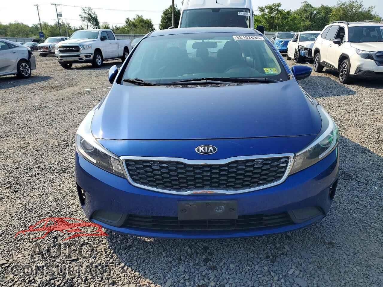 KIA FORTE 2017 - 3KPFK4A79HE139117