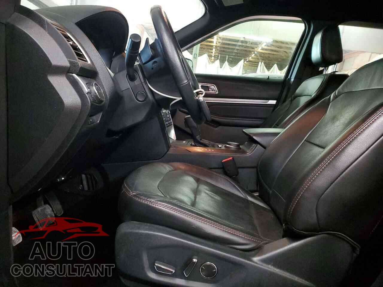 FORD EXPLORER 2018 - 1FM5K8GT0JGB74413