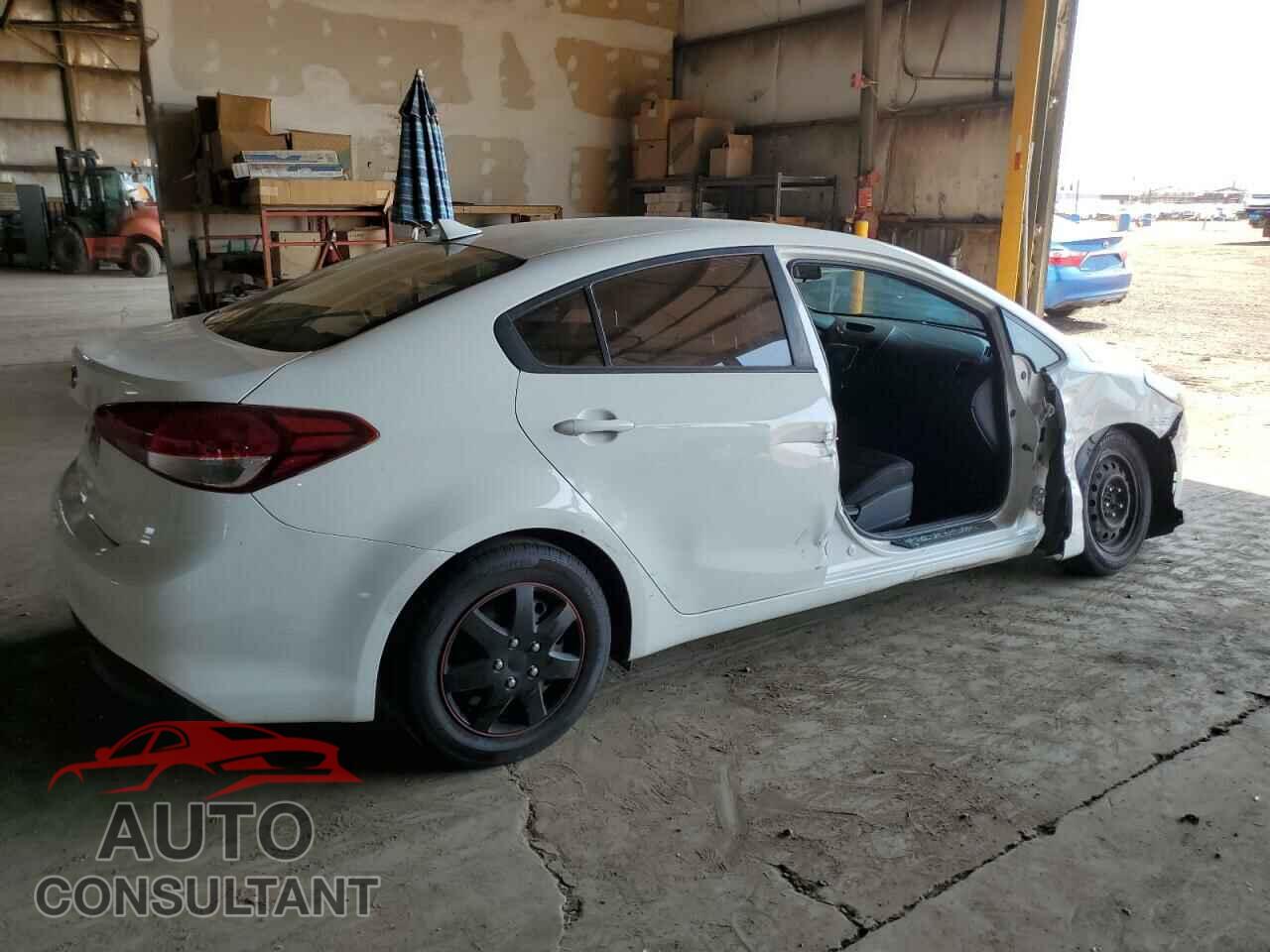 KIA FORTE 2017 - 3KPFK4A77HE115981