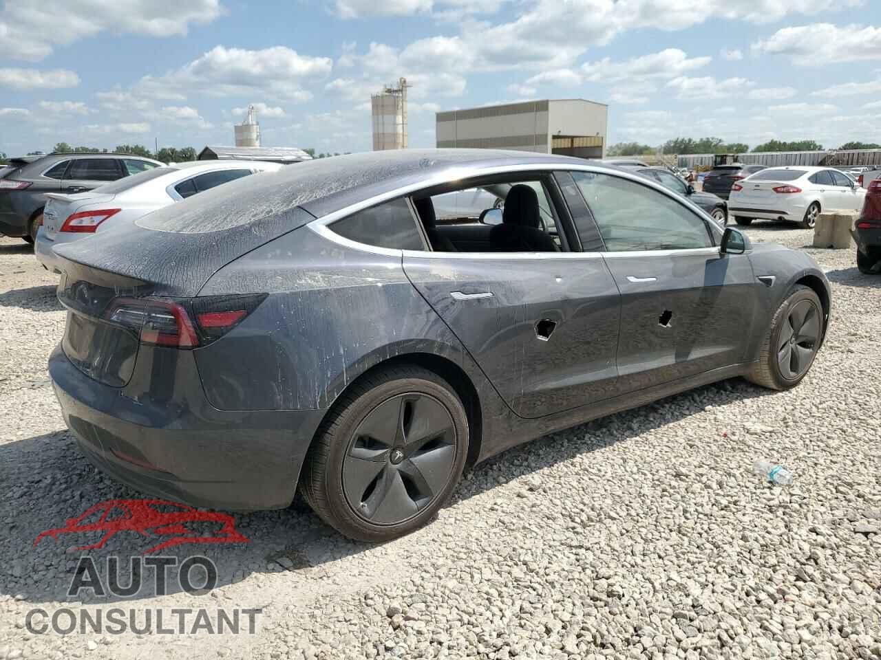 TESLA MODEL 3 2018 - 5YJ3E1EA6JF101892