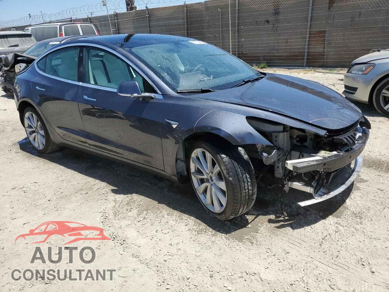 TESLA MODEL 3 2020 - 5YJ3E1EA2LF645938