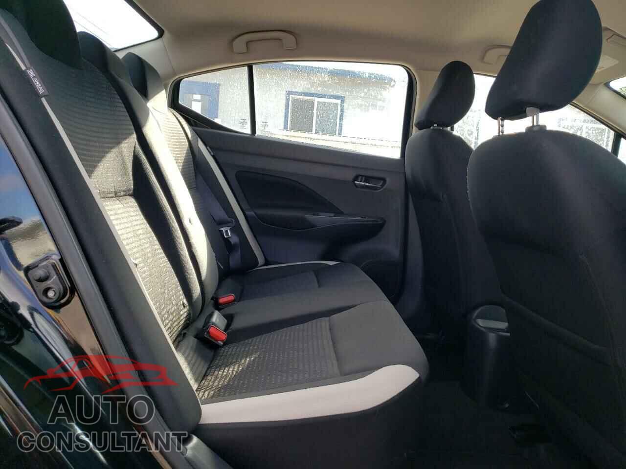 NISSAN VERSA 2021 - 3N1CN8EV2ML917972