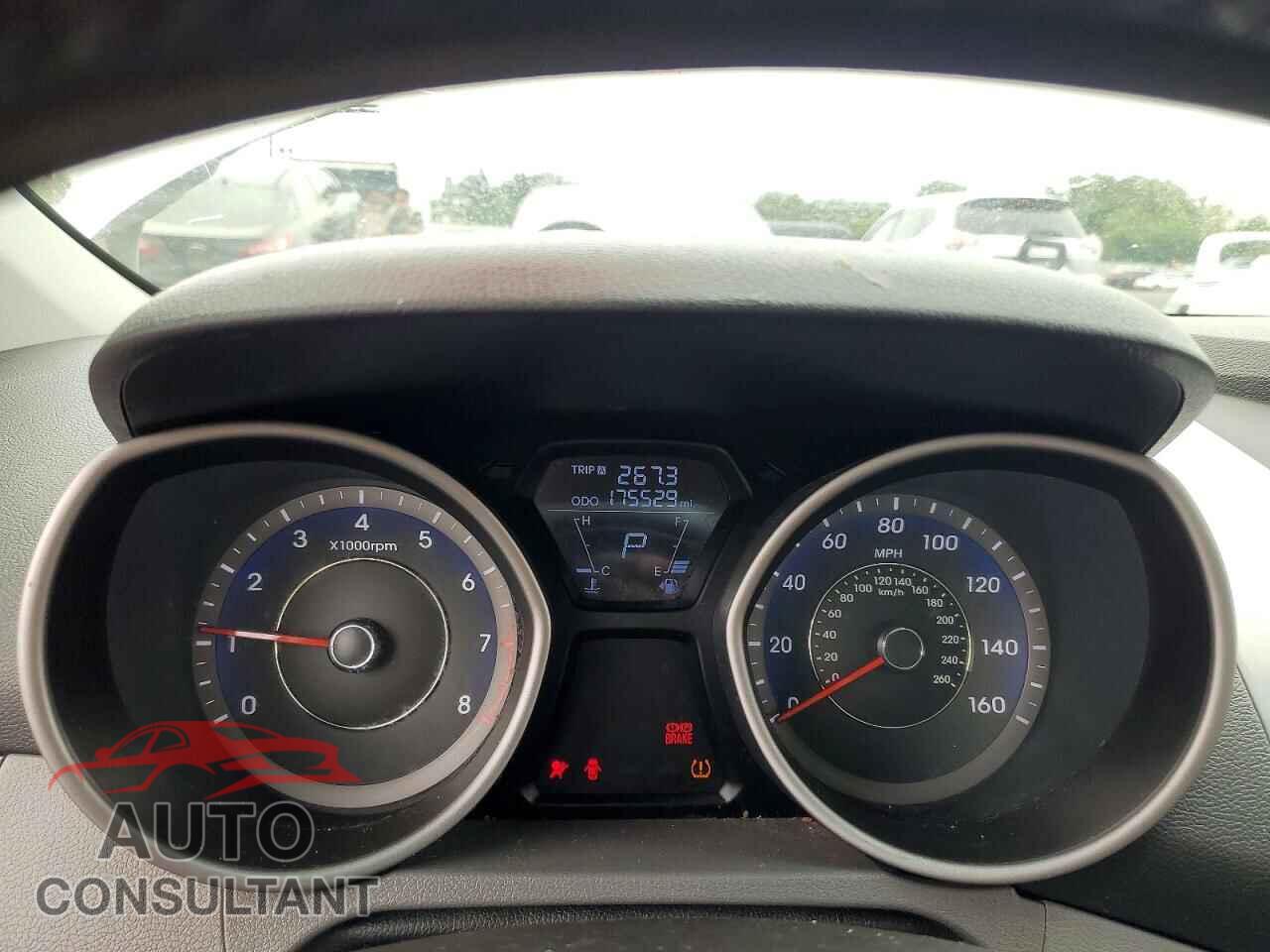 HYUNDAI ELANTRA 2012 - KMHDH4AE4CU349442