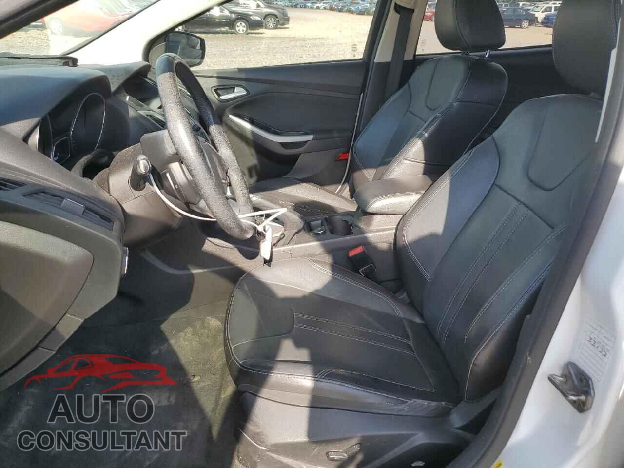FORD FOCUS 2014 - 1FADP3F28EL314563
