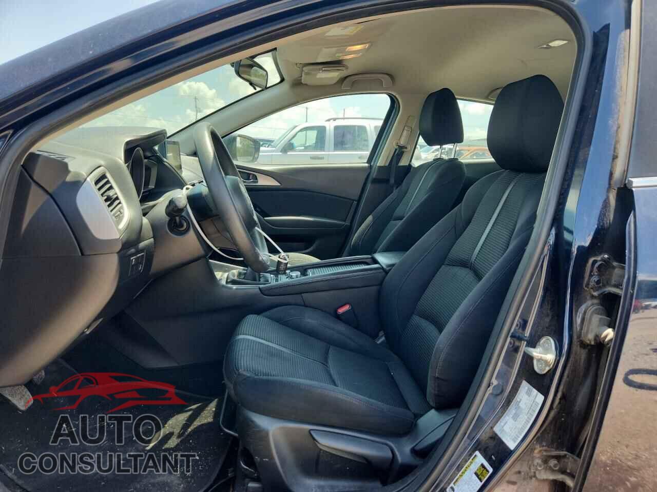 MAZDA 3 2017 - 3MZBN1U7XHM139324